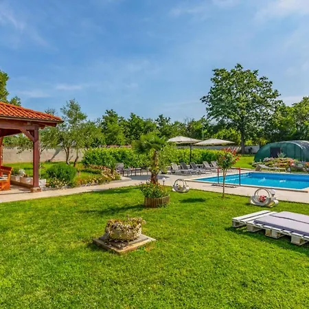 Hacienda Afrodita By Guide Villa *